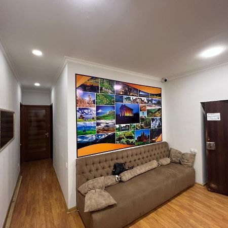 Отель N1 Guest Hause Ереван Экстерьер фото